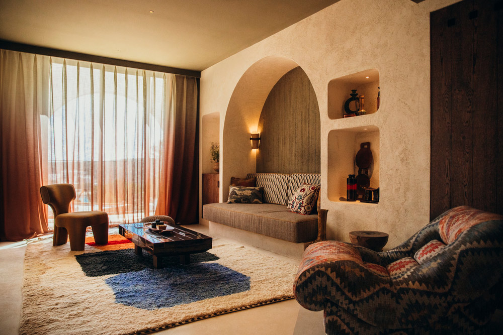 CIDON culmina el equipamiento de Nômade Temple Ibiza, el nuevo refugio cultural y hotelero de Portinatx